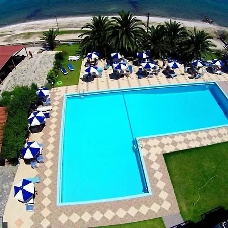 Sami Beach Hotel فندق