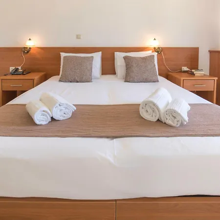 מלון Sami Beach Hotel סאמי