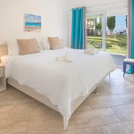 מלון Sami Beach Hotel 3*