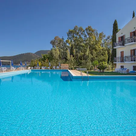 Sami Beach Hotel מלון