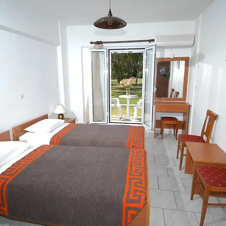 Sami Beach Hotel מלון