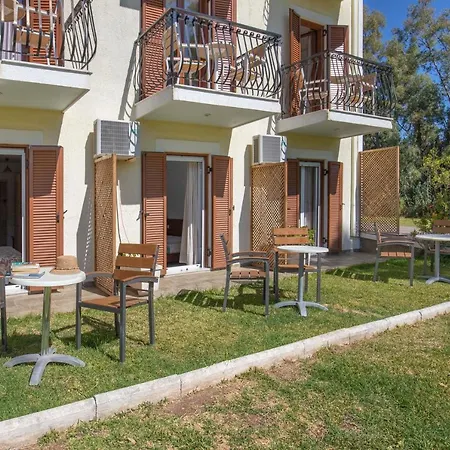 Szálloda Sami Beach Hotel 3*
